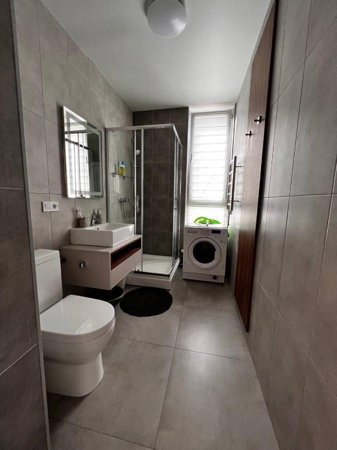 Nyvky Like Home - Apt 49 Kiev Exteriör bild