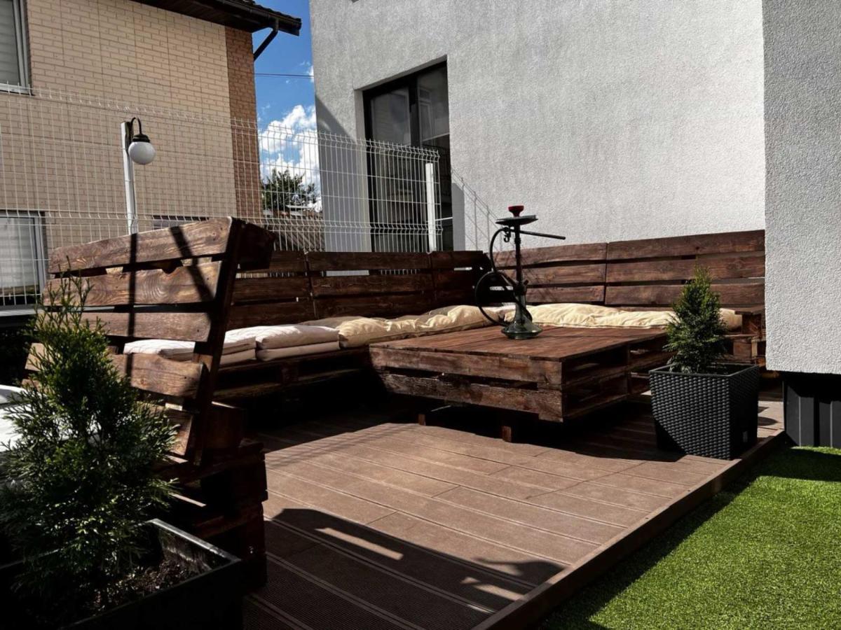 Nyvky Like Home - Apt 49 Kiev Exteriör bild