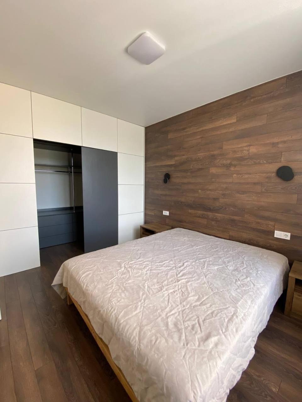 Nyvky Like Home - Apt 49 Kiev Exteriör bild